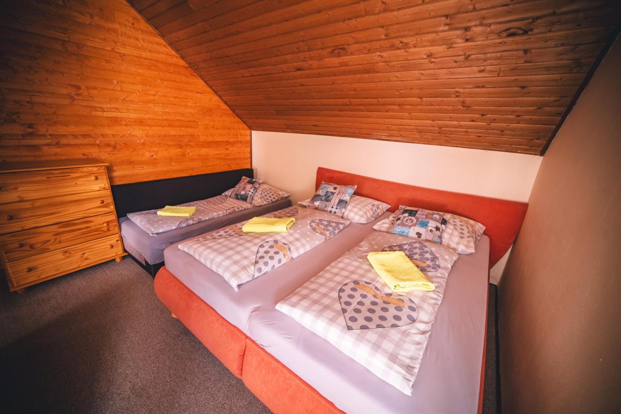 Wellness & Spa Hotel Certov Eksteriør billede