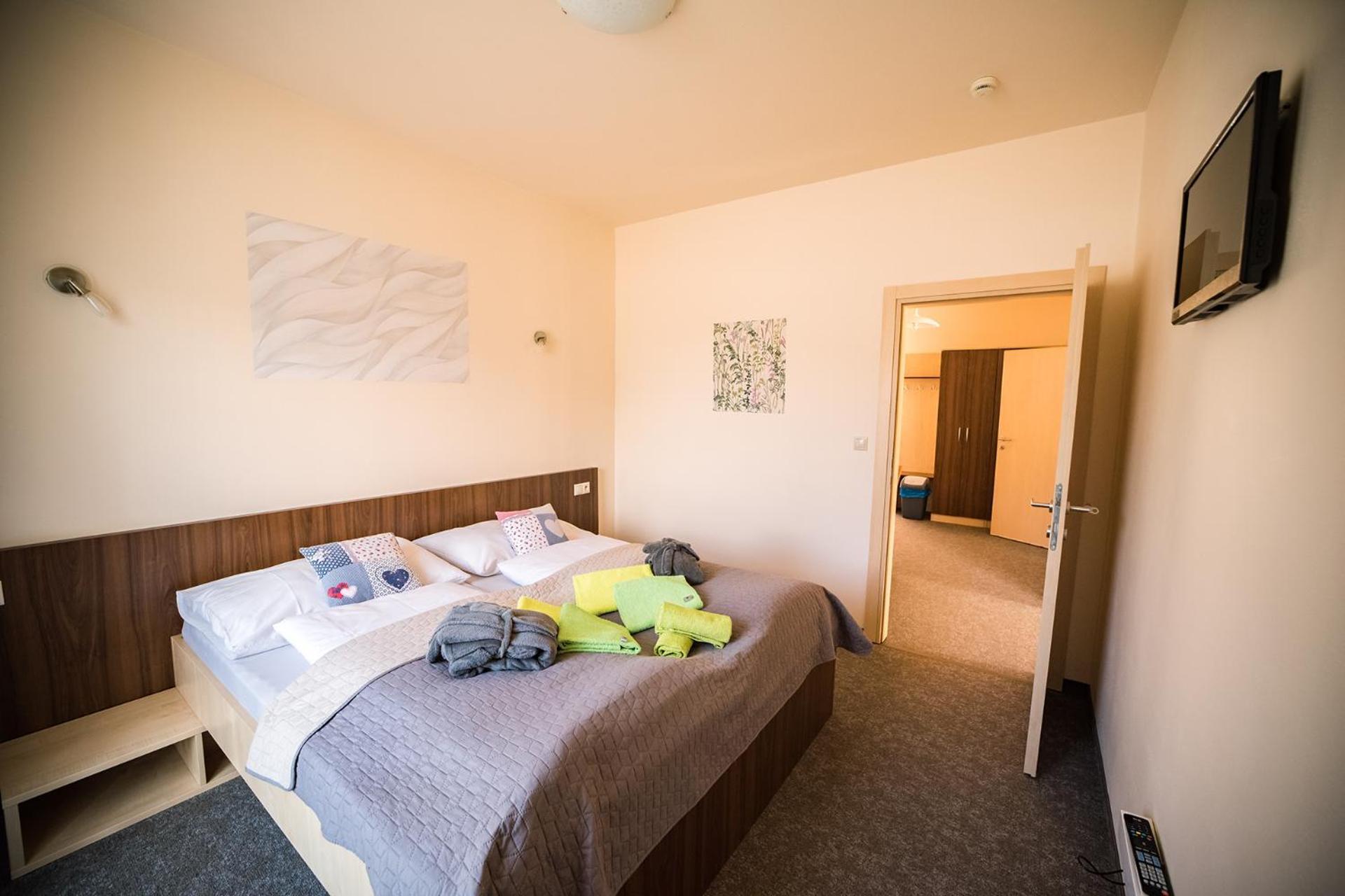 Wellness & Spa Hotel Certov Eksteriør billede