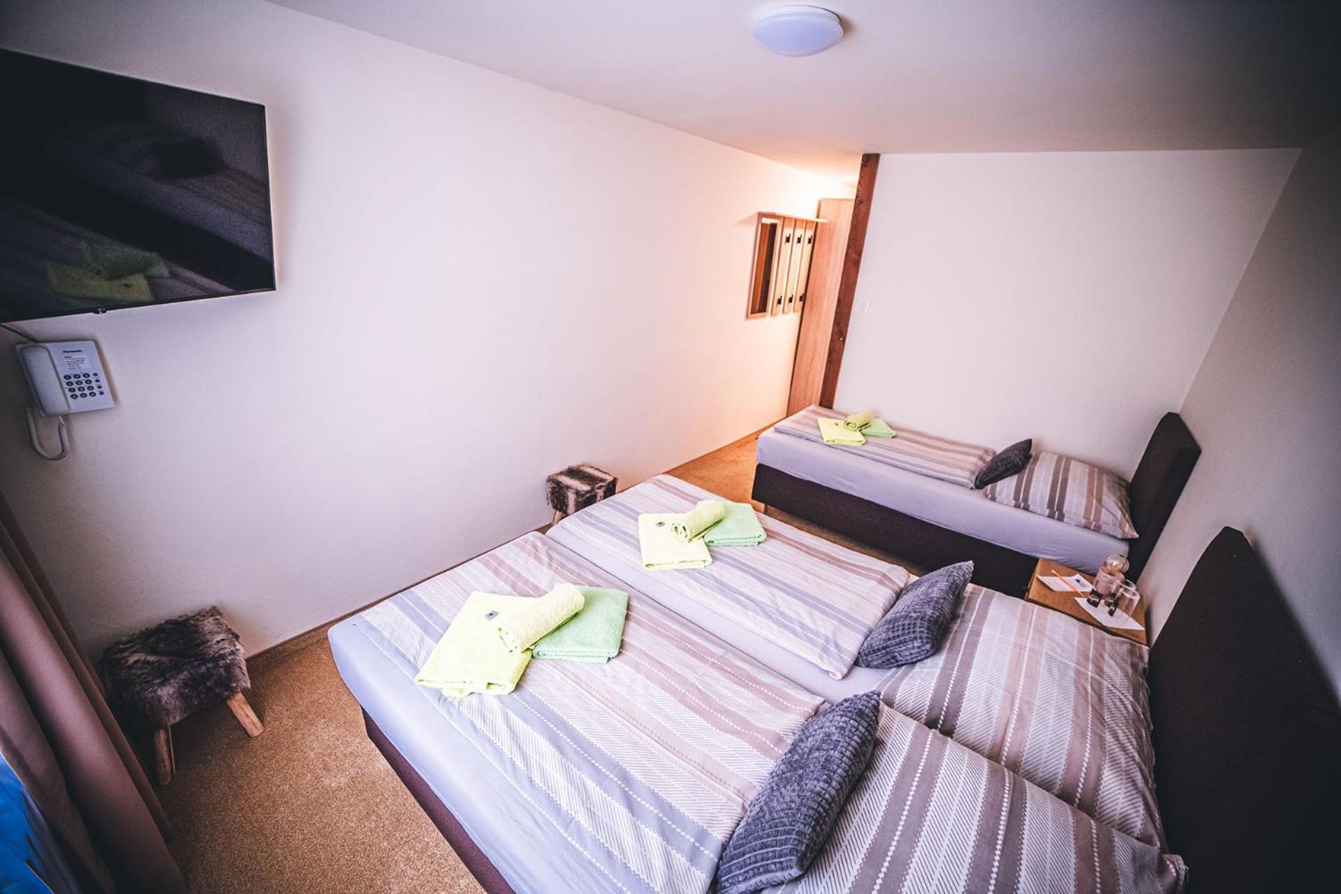 Wellness & Spa Hotel Certov Eksteriør billede