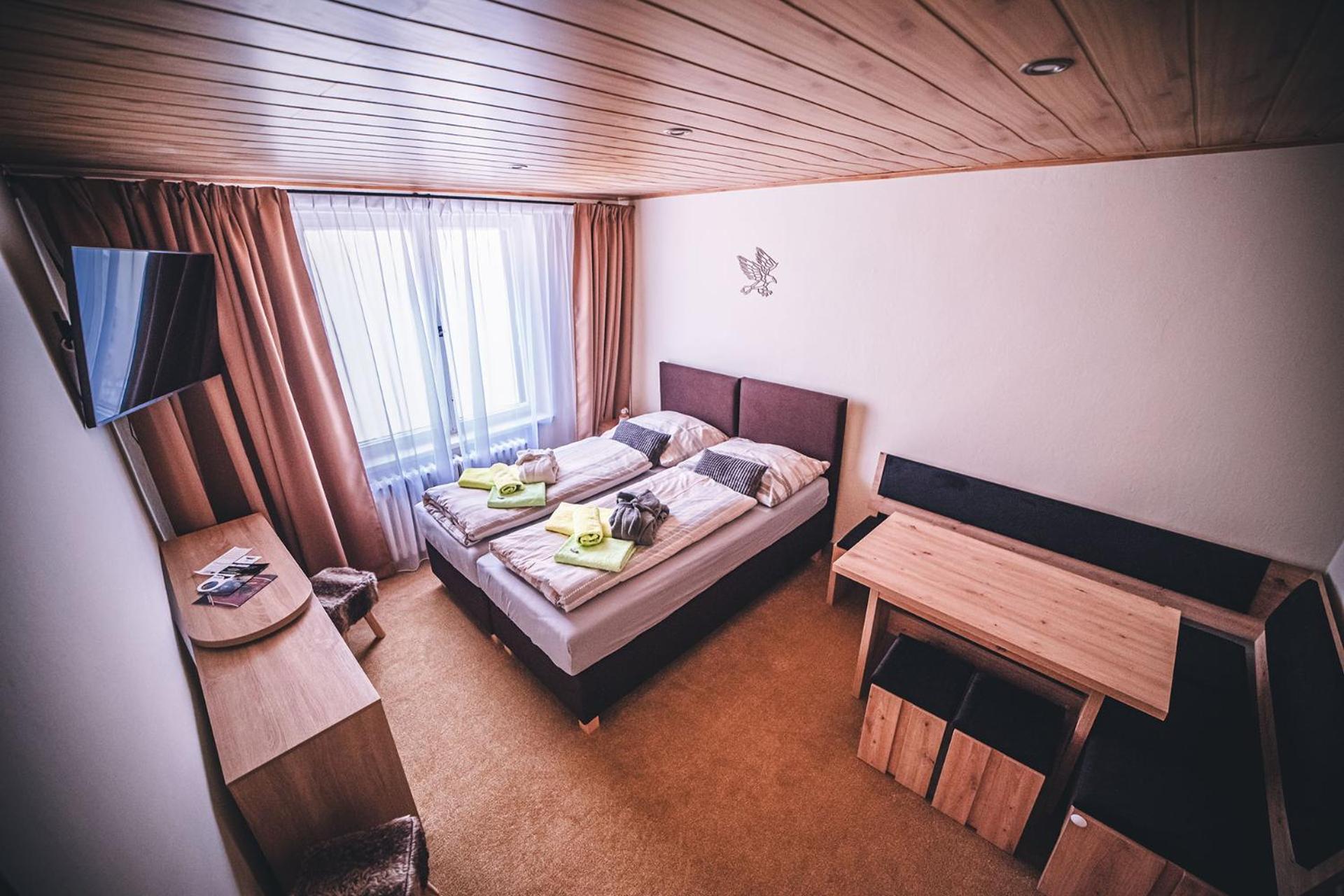 Wellness & Spa Hotel Certov Eksteriør billede